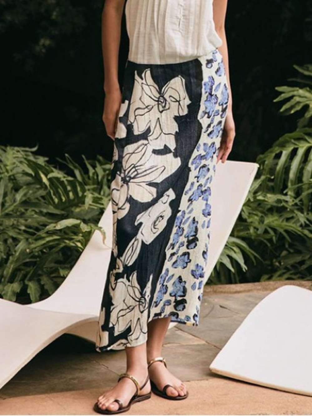 Zara Black, White & Blue Floral Maxi Skirt